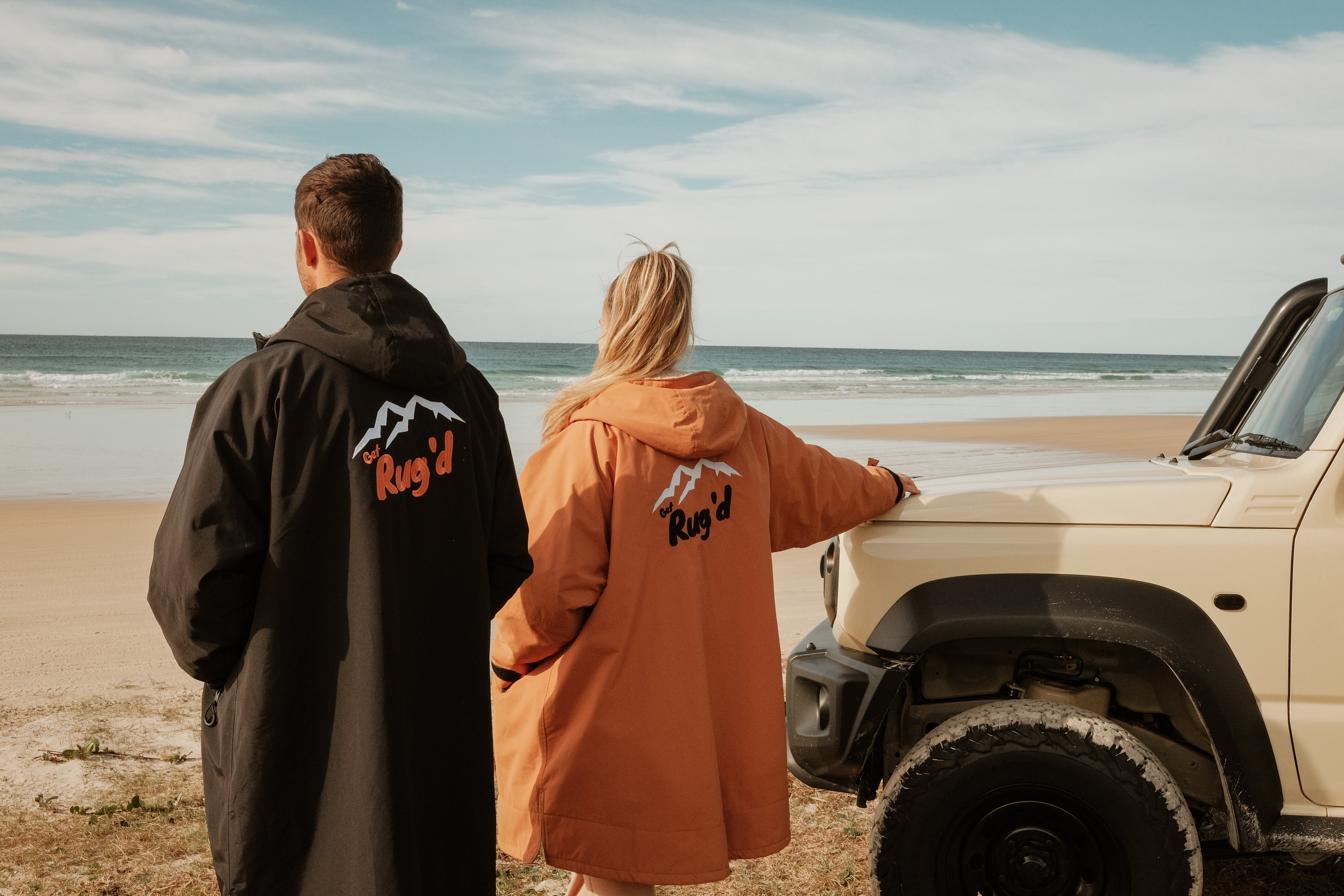 get rugd hydrocloak changing robe outdoor winter camping fishing surfing poncho jacket sherpa waterproof windproof