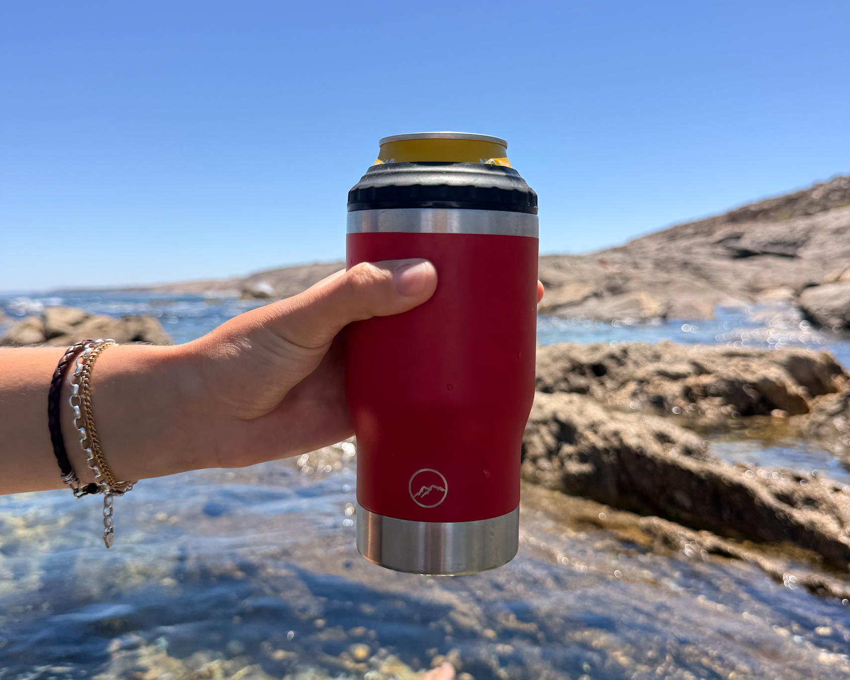 RUGD StubCup Original 5 in 1 stubby cooler and coffee cup with ocean background
