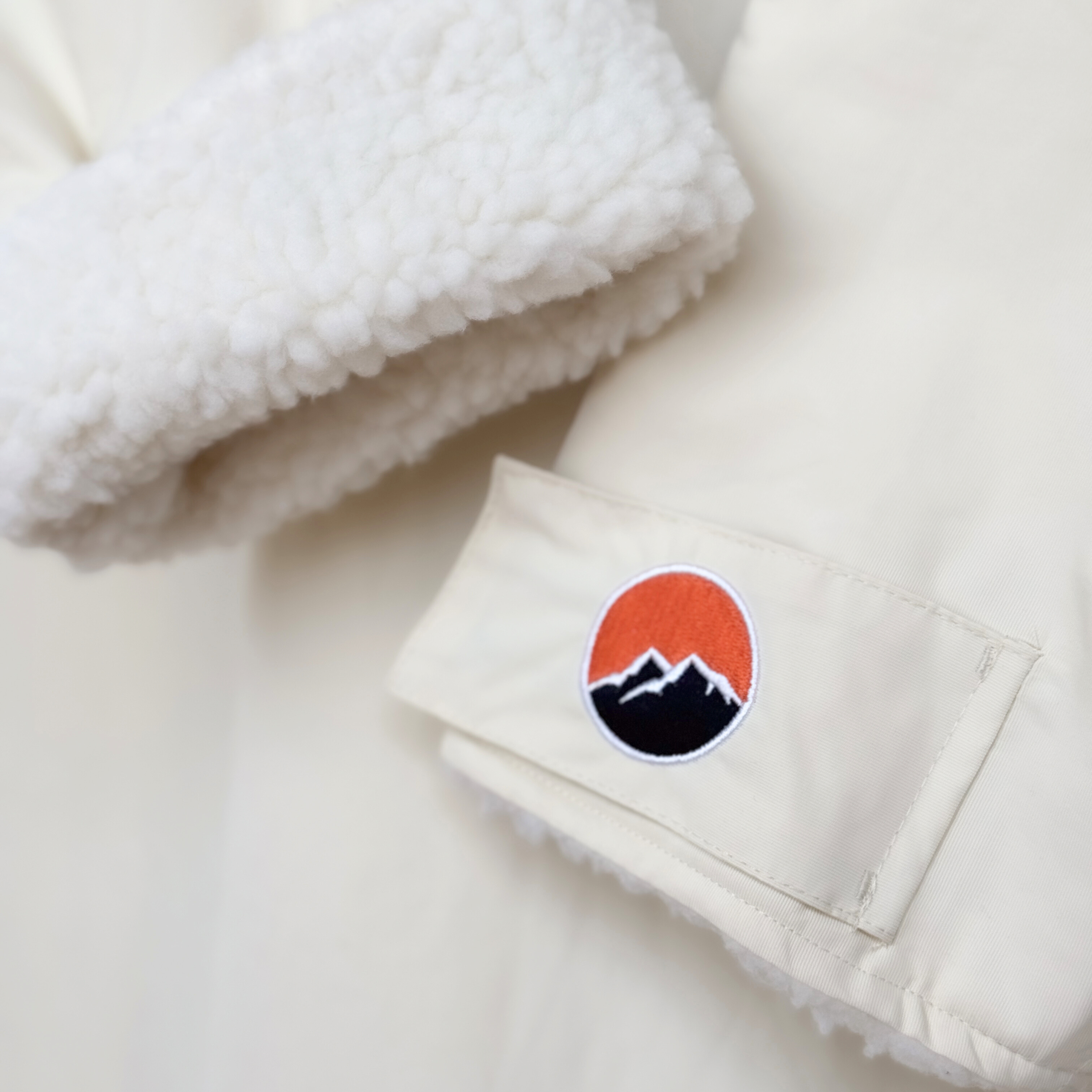 Get Rug'd robe featuring plush lining and hydrocloak waterproof cream for added protection